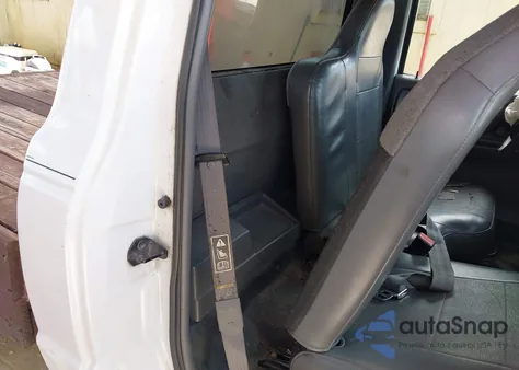 2002 Ford Ranger Unique Fleet из США, поврежденный, VIN 1FTYR10E92PA40405